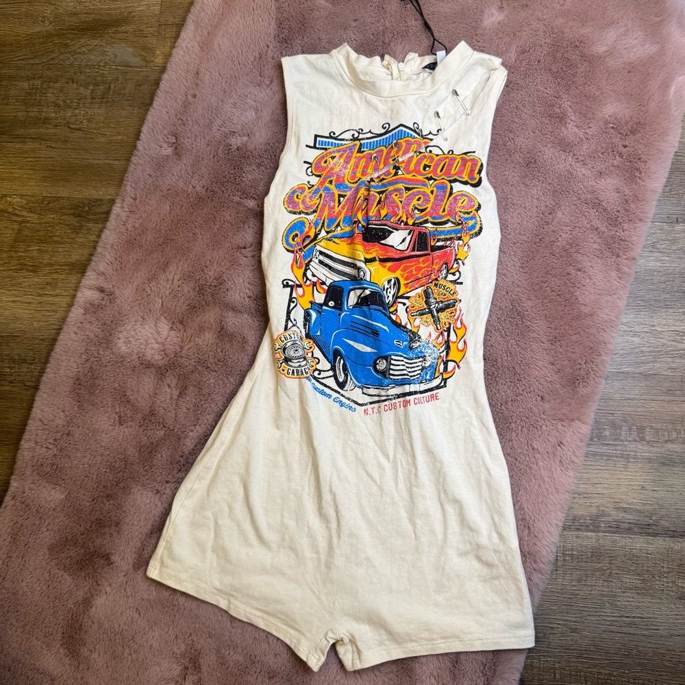 Fashion Nova Cream Graphic Tank with Retro Car Print